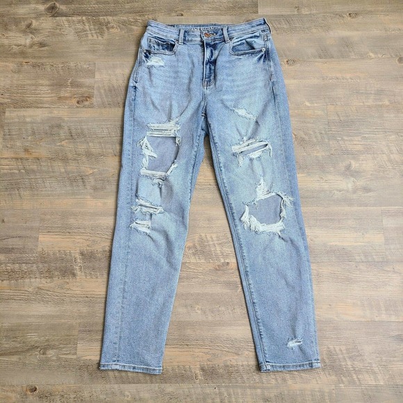 American Eagle Outfitters Denim - American Eagle Stretch Mom Jeans Size 4 Light Wash Destroyed Boho